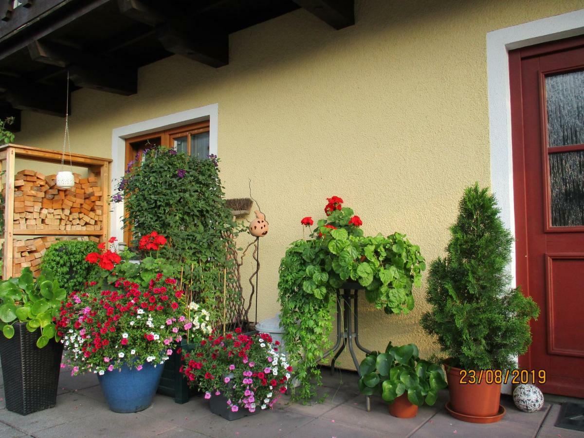 Haus Am Dorfplatz Διαμέρισμα Uttendorf Εξωτερικό φωτογραφία